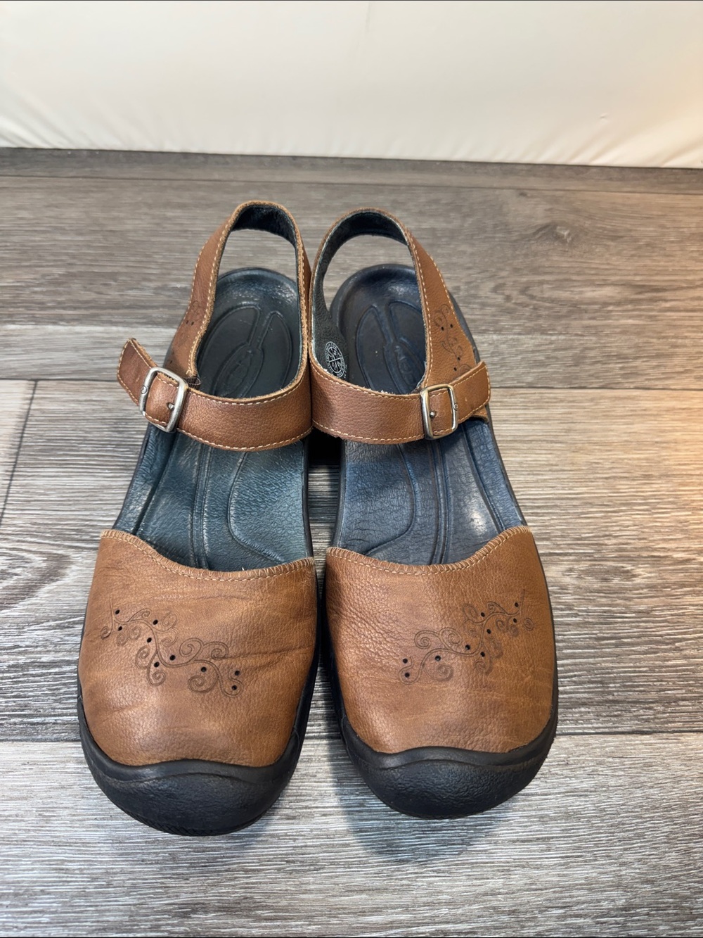 Keen Women’s Brown Leather Slingback Comfort Flats sandals Sz 11 (h224)